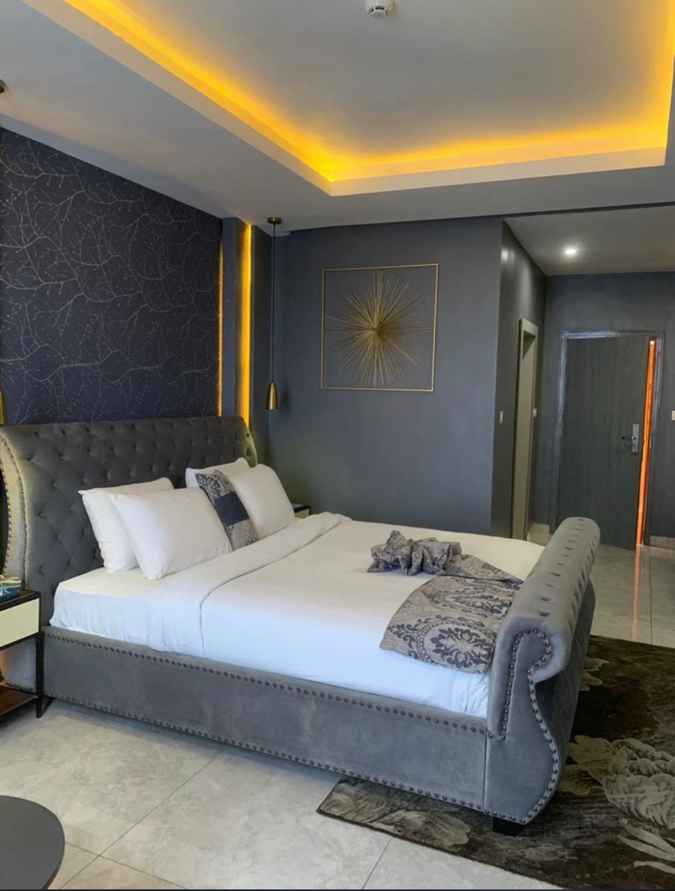 Diplomatic Suite